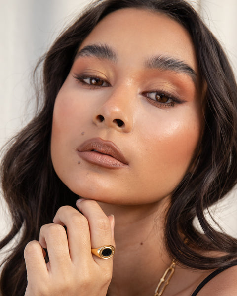 EYE OF HORUS Eyeshadow Compact 奢華四色礦物眼影盤 DAWN [2.5gx4]