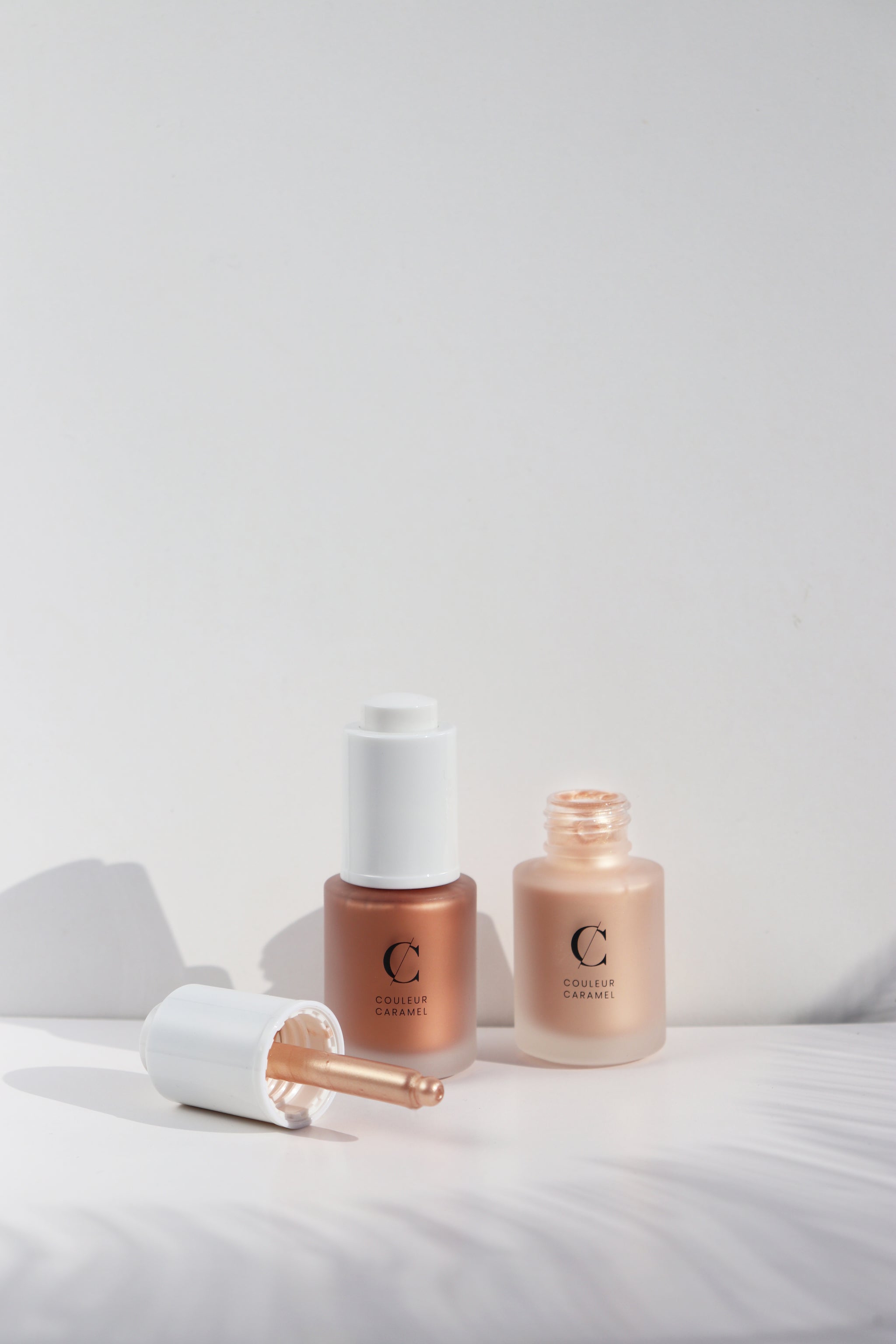 COULEUR CARAMEL Liquid Highlighter 有機光影輪廓液 [15ml]